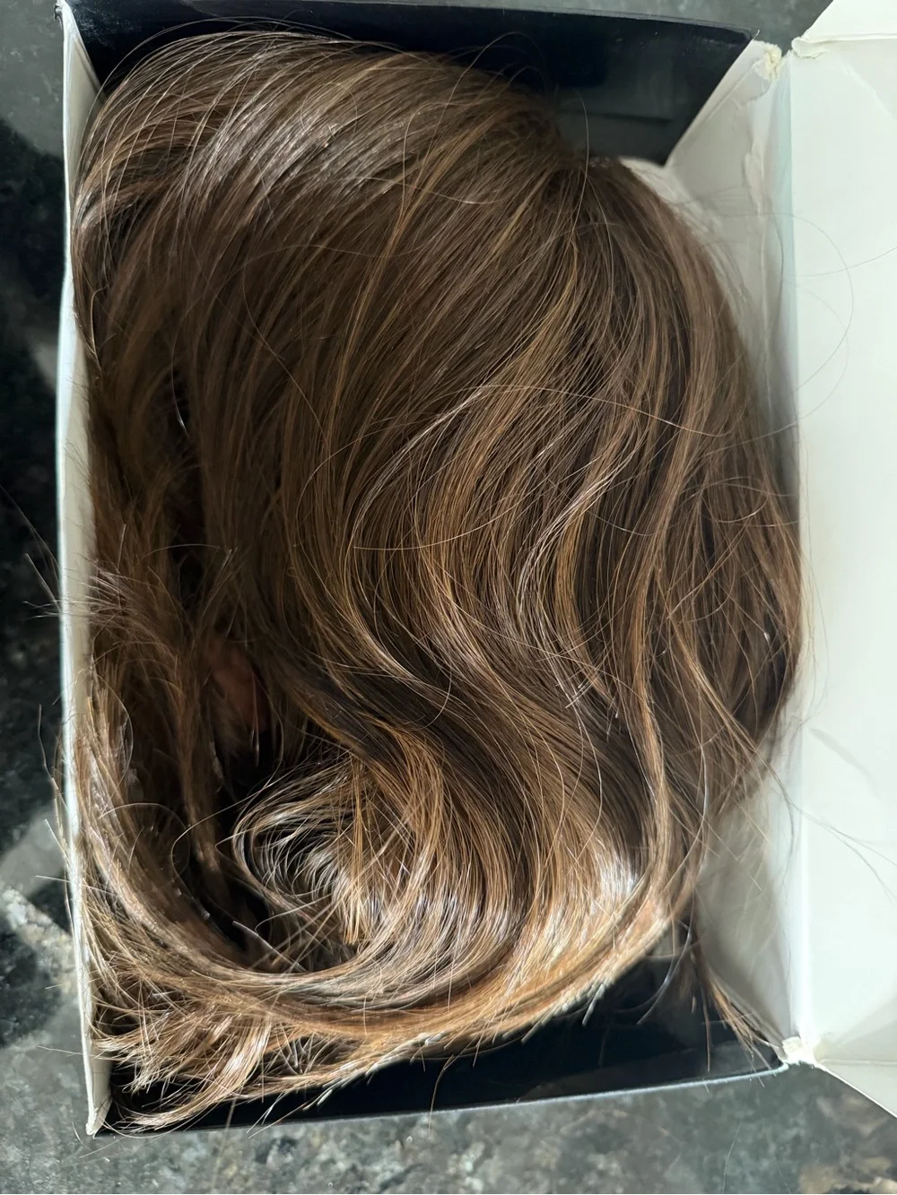 Hairdo Wave Beachy Cut Chestnut Wig Average